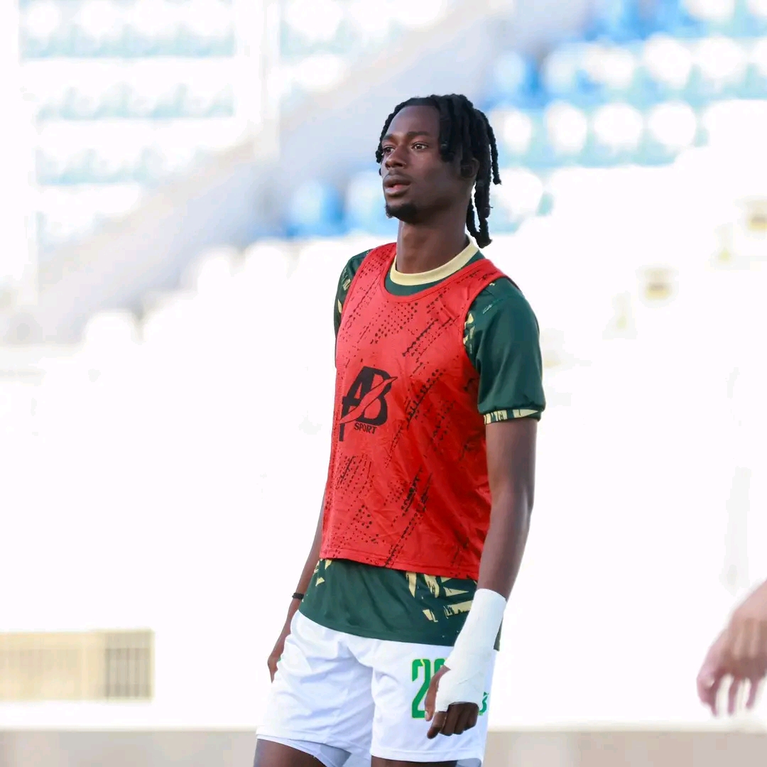 لاعبي المنتخب يبدأون عمليات الاحماء
